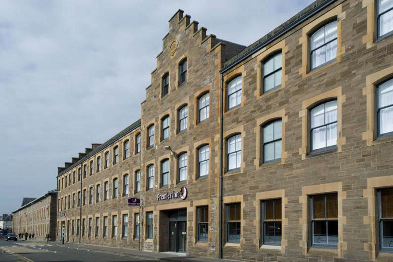 Premier Inn Perth City Centre ภายนอก รูปภาพ